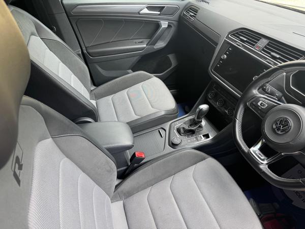 Volkswagen Tiguan 2.0 TDI R-Line DSG 4Motion Euro 6 (s/s) 5dr
