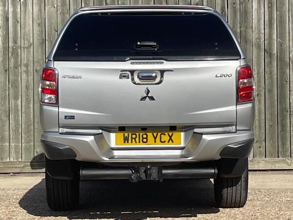 Mitsubishi L200 2.4 DI-D DC Barbarian Auto 4WD Euro 6 4dr