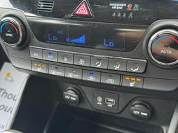 Hyundai TUCSON 1.7 CRDi Blue Drive SE Nav Euro 6 (s/s) 5dr at 14th