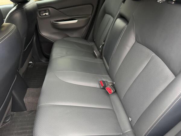 Mitsubishi L200 2.4 DI-D DC Challenger Auto 4WD Euro 6 4dr