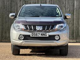 Mitsubishi L200 2.4 DI-D DC Barbarian 4WD Euro 6 4dr at 7th