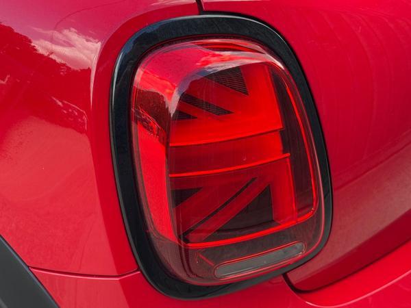 MINI Hatch 2.0 Cooper S Sport Steptronic Euro 6 (s/s) 3dr