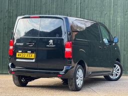 Peugeot Expert 2.0 BlueHDi 1400 Professional Premium Standard Panel Van MWB Euro 6 (s/s) 6dr at 3th