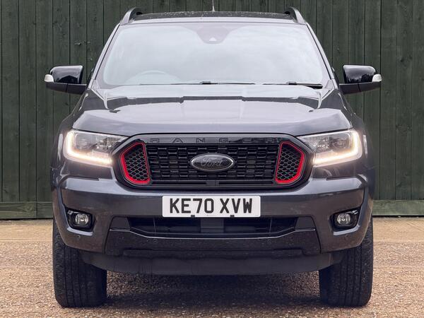 Ford Ranger 2.0 EcoBlue Thunder Pickup Double Cab 4dr Diesel Auto 4WD Euro 6 (s/s) (213 ps)
