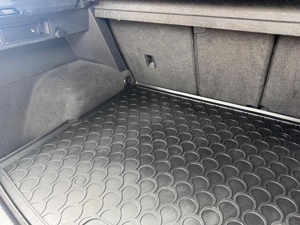 Volkswagen Tiguan 2.0 TDI R-Line DSG 4Motion Euro 6 (s/s) 5dr