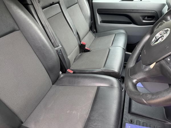 Vauxhall Vivaro 1.5 Turbo D 2700 Sportive L1 H1 Euro 6 (s/s) 5dr