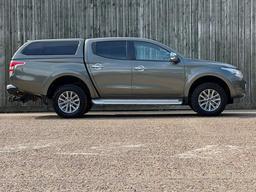 Mitsubishi L200 2.4 DI-D DC Barbarian Auto 4WD Euro 6 4dr at 21th