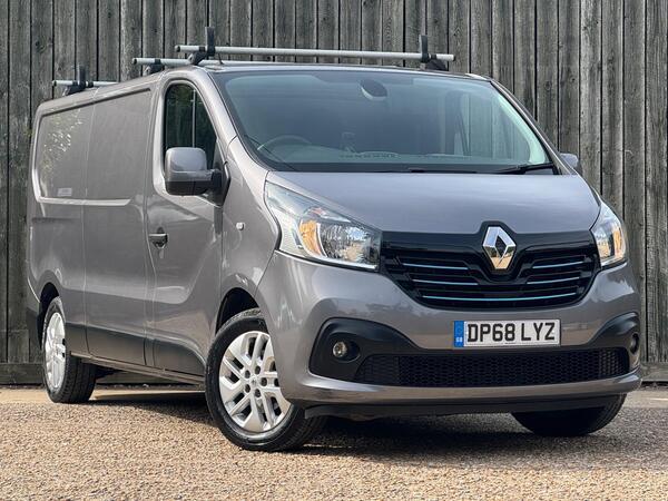 Renault Trafic 1.6 dCi ENERGY 29 Sport Nav LWB Standard Roof Euro 6 (s/s) 5dr