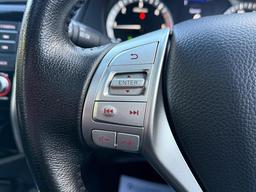 Nissan Navara 2.3 dCi N-Guard Auto 4WD Euro 6 4dr at 29th