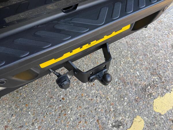 Nissan Navara 2.3 dCi Tekna Auto 4WD Euro 6 4dr