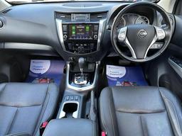 Nissan Navara 2.3 dCi Tekna Auto 4WD Euro 6 4dr at 2th