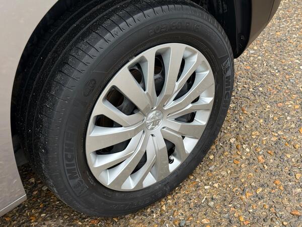 Peugeot Partner 1.5 BlueHDi 1000 Professional Standard Panel Van SWB Euro 6 5dr