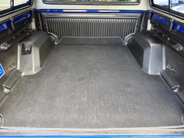 Ford Ranger 2.2 TDCi Limited 1 4WD Euro 5 (s/s) 4dr (Eco Axle)