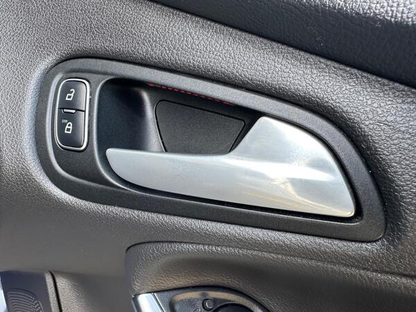 Ford Focus 2.0 TDCi ST-3 Euro 6 (s/s) 5dr