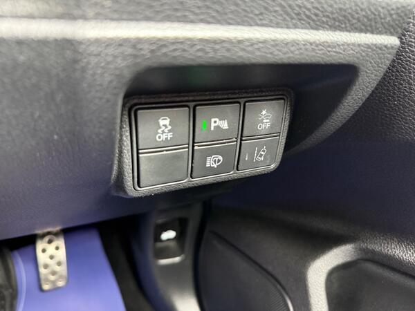 Honda Civic 1.5 VTEC Turbo Sport CVT Euro 6 (s/s) 5dr