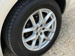 Volvo XC60 2.0 T5 Momentum Auto AWD Euro 6 (s/s) 5dr at 39th