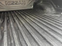 Nissan Navara 2.3 dCi Tekna Auto 4WD Euro 6 4dr at 61th