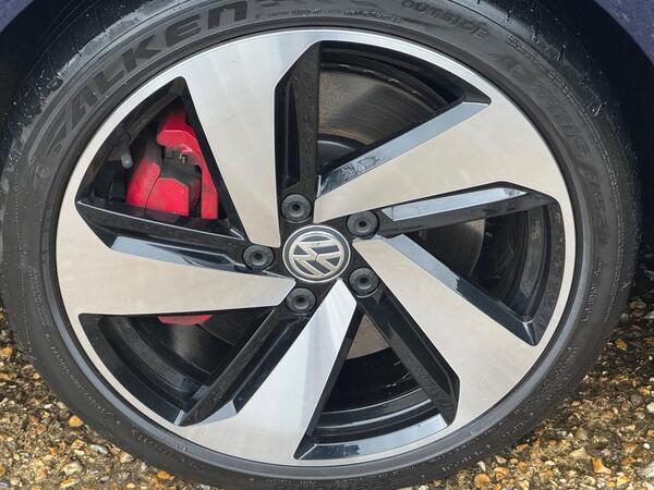 Volkswagen Golf 2.0 TSI GTI Performance DSG Euro 6 (s/s) 5dr