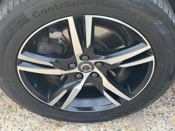 Volvo XC60 2.0 T5 R-Design Auto AWD Euro 6 (s/s) 5dr