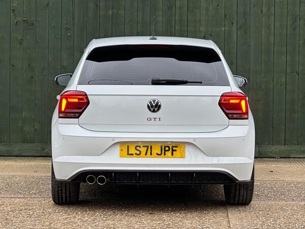 Volkswagen Polo 2.0 TSI GTI DSG Euro 6 (s/s) 5dr
