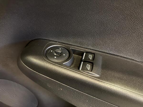 Ford Transit Courier 1.5 TDCi Sport L1 Euro 6 5dr