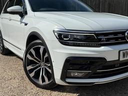 Volkswagen Tiguan 2.0 TDI R-Line Tech DSG 4Motion Euro 6 (s/s) 5dr at 29th