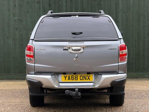 Mitsubishi L200 2.4 DI-D DC Barbarian Auto 4WD Euro 6 4dr