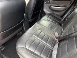 Mitsubishi L200 2.4 DI-D DC Barbarian Black Auto 4WD Euro 6 4dr (Roll Top) at 18th