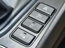 Hyundai TUCSON 1.6 GDi Premium Euro 6 (s/s) 5dr at 23th