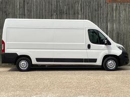 Citroen Relay 2.2 BlueHDi 35 Enterprise L3 High Roof Euro 6 (s/s) 5dr at 19th