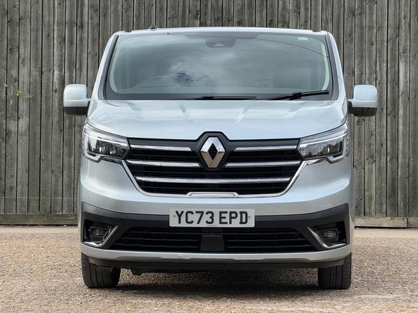 Renault Trafic 2.0 dCi Blue 30 Extra Sport LWB Euro 6 (s/s) 5dr