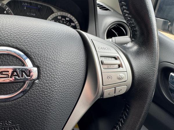 Nissan Navara 2.3 dCi N-Guard Auto 4WD Euro 6 4dr