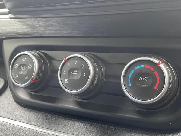 Renault Trafic 2.0 dCi Blue LL30 Sport L2 H1 Euro 6 (s/s) 5dr