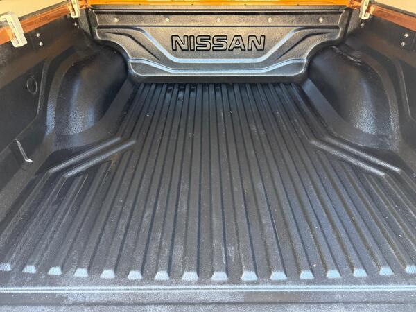Nissan Navara 2.3 dCi Tekna Auto 4WD Euro 6 4dr