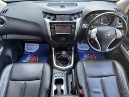 Nissan Navara 2.3 dCi Tekna 4WD Euro 6 (s/s) 4dr at 2th