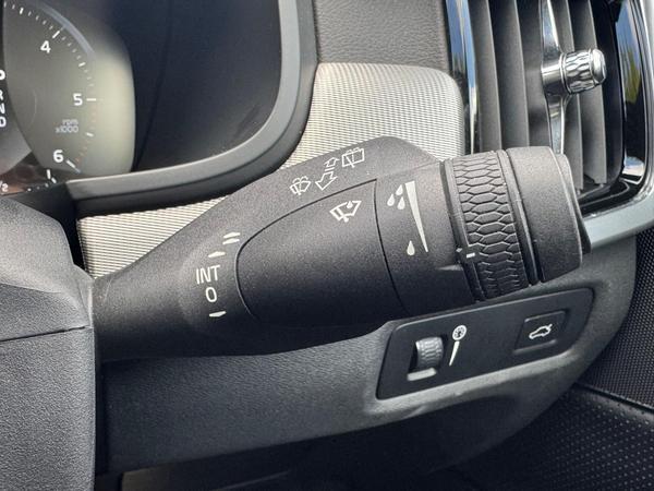 Volvo V90 2.0 D4 R-Design Auto Euro 6 (s/s) 5dr