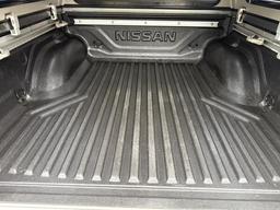 Nissan Navara 2.3 dCi N-Guard Auto 4WD Euro 6 4dr at 40th