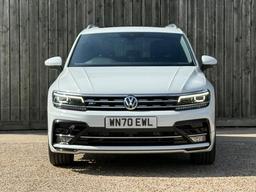 Volkswagen Tiguan 2.0 TDI R-Line Tech DSG 4Motion Euro 6 (s/s) 5dr at 5th