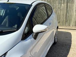 Ford Fiesta 1.0T EcoBoost Zetec S Euro 5 (s/s) 3dr at 37th