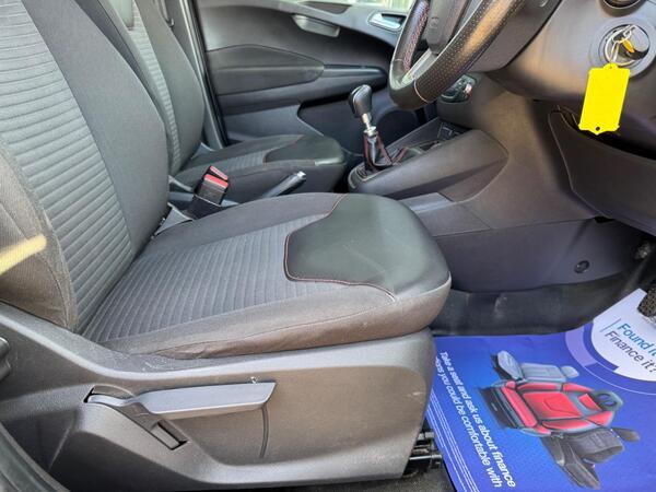 Ford Transit Courier 1.5 TDCi Sport L1 Euro 6 5dr