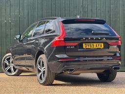 Volvo XC60 2.0 T5 R-Design Auto AWD Euro 6 (s/s) 5dr at 8th