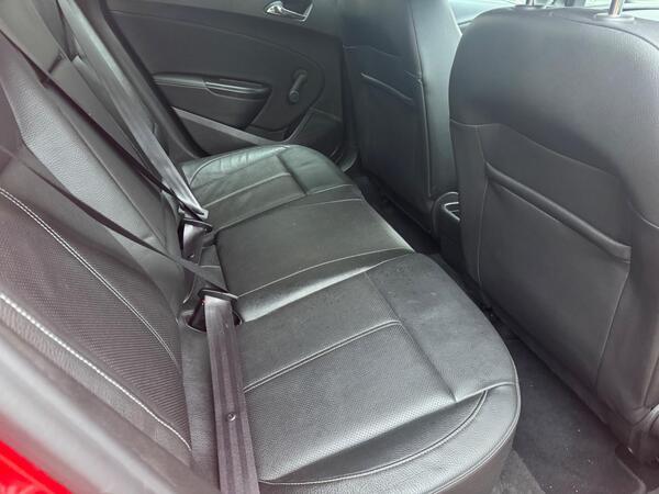 Vauxhall Astra 1.6i Limited Edition Euro 6 5dr