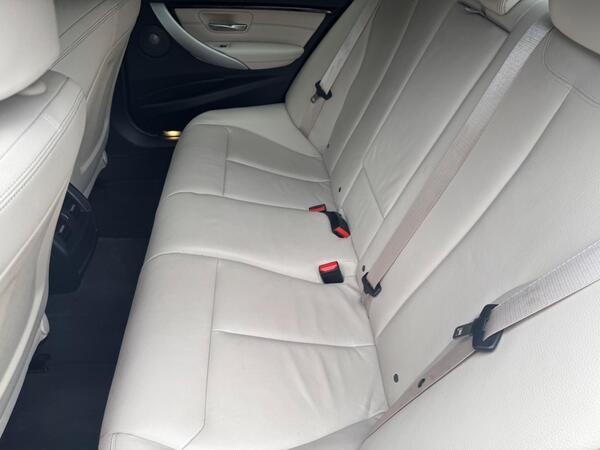 BMW 3 Series 3.0 330d M Sport Auto Euro 6 (s/s) 4dr