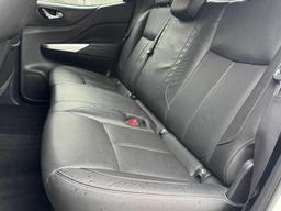 Nissan Navara 2.3 dCi Tekna 4WD Euro 6 (s/s) 4dr at 28th