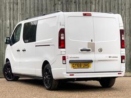 Vauxhall Vivaro 1.6 CDTi 2900 BiTurbo ecoTEC Limited Edition Nav Crew Van L2 H1 Euro 6 (s/s) 5dr (6 Seat) at 9th