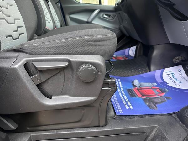 Ford Transit Custom 2.0 TDCi 270 Limited L1 H1 5dr