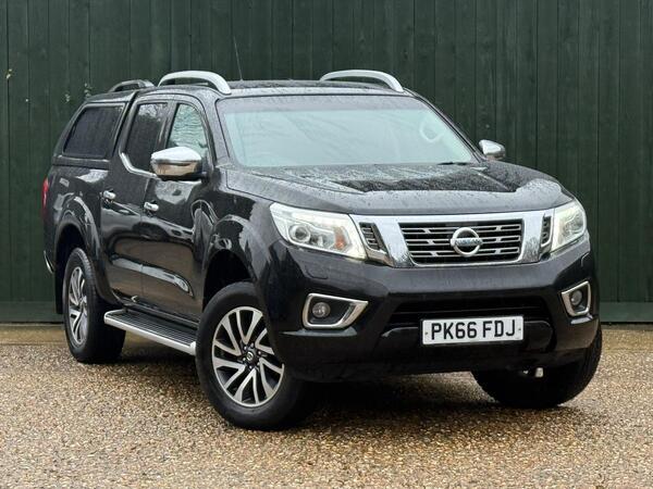 Nissan Navara 2.3 dCi Tekna 4WD Euro 6 (s/s) 4dr