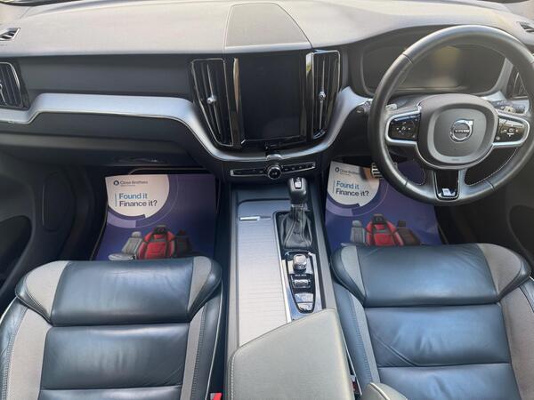 Volvo XC60 2.0 T5 R-Design Auto AWD Euro 6 (s/s) 5dr