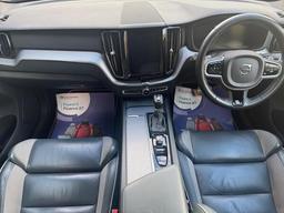 Volvo XC60 2.0 T5 R-Design Auto AWD Euro 6 (s/s) 5dr at 1th