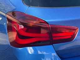 BMW 1 Series 3.0 M140i Shadow Edition Auto Euro 6 (s/s) 5dr at 45th